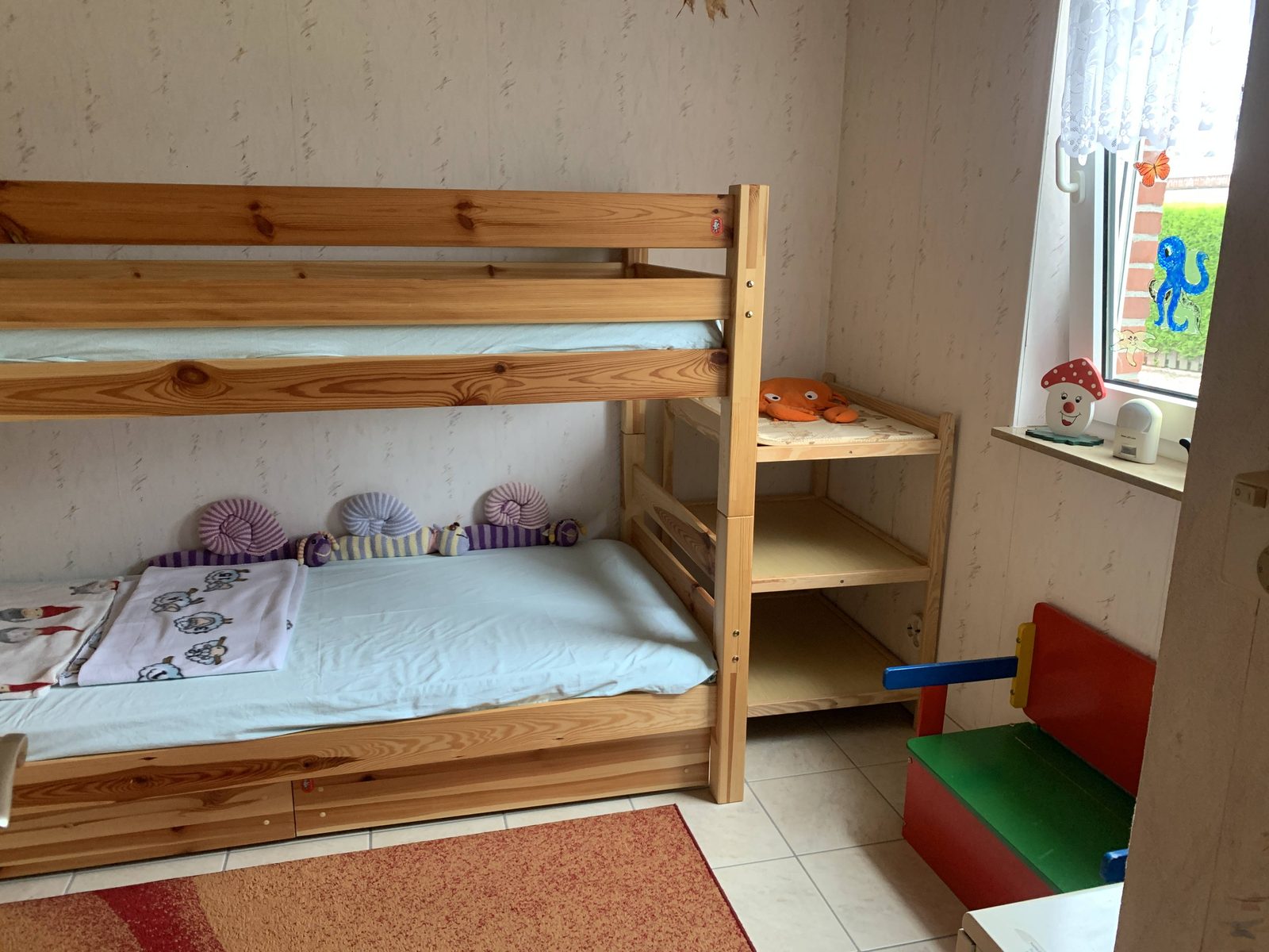 Kinderzimmer mit Etagenbett