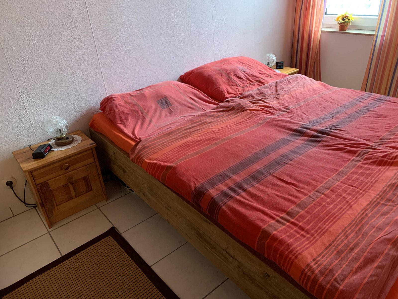Blick ins Schlafzimmer